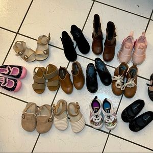 Size 6 toddler shoes lot